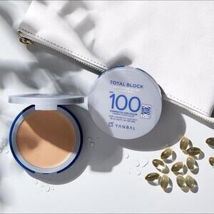 Yanbal Total Block Compact 100 SPF Beige Claro / Bloqueador Compacto con Color